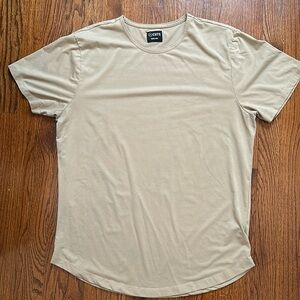 Cuts Men’s Curve Hem Tee